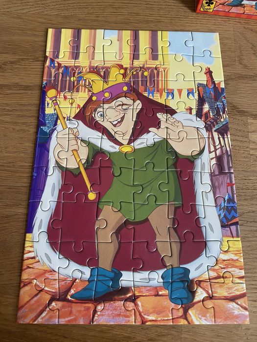 Mini puzzle dzwonnik z notre dam lata 90 kolekcjonerskie