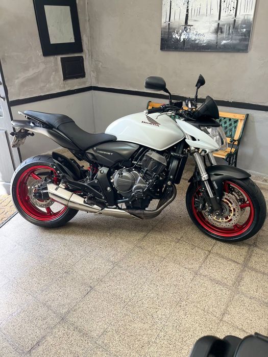 Hornet 2010 abs IMPECÁVEL