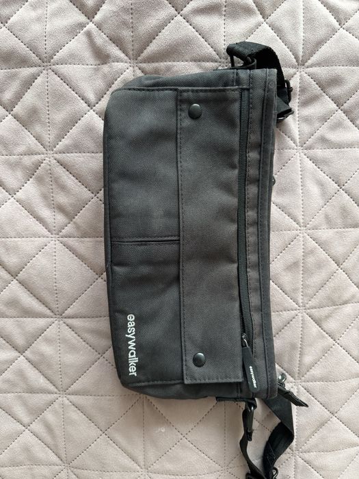 Легка прогулянкова коляска Easywalker