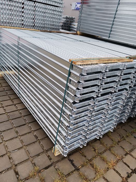 Rusztowanie nie używane 300 m2 plettac