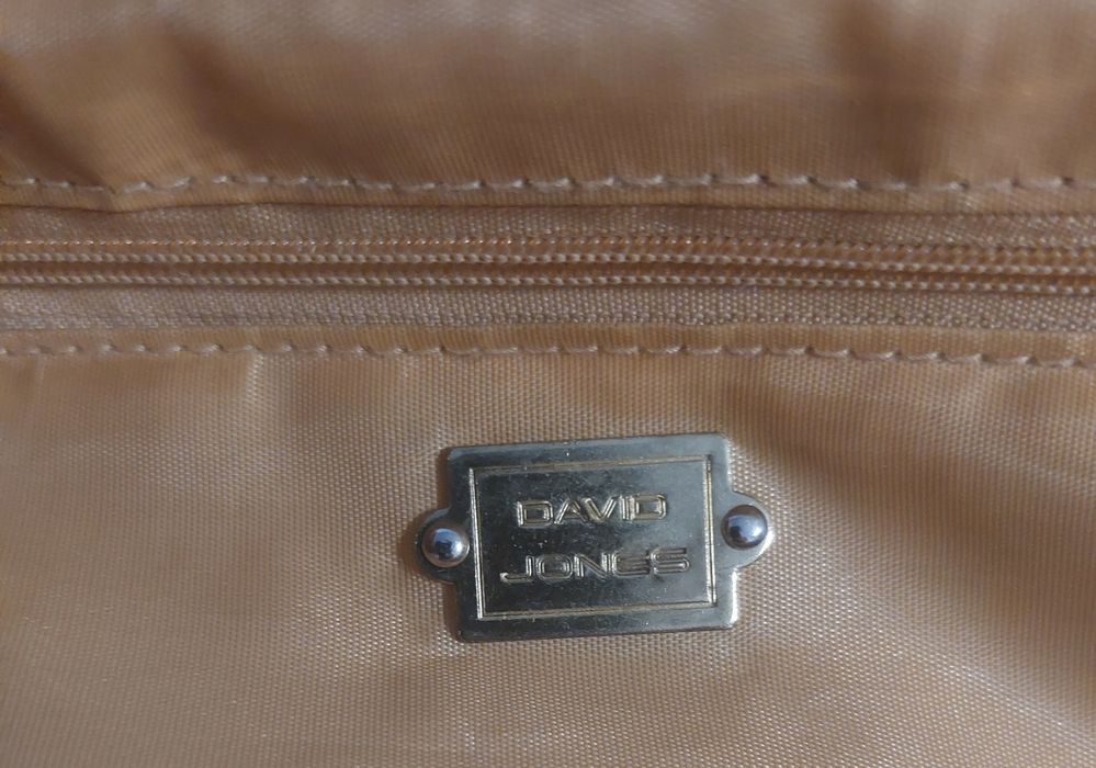 Дорожня сумка(сумка дя подорожей)