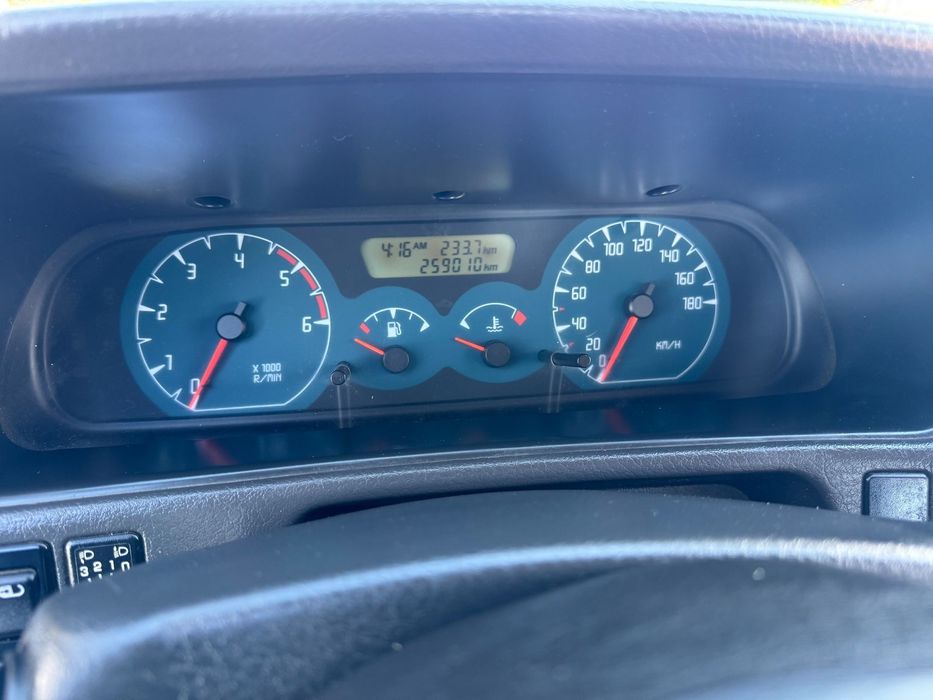 Nissan Terrano II 2.7 TDi Sport TA+ABS