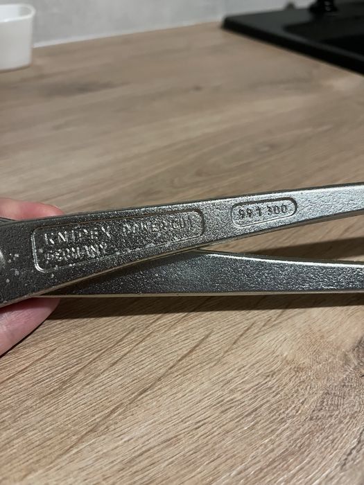 Cęgi zbrojarskie knipex