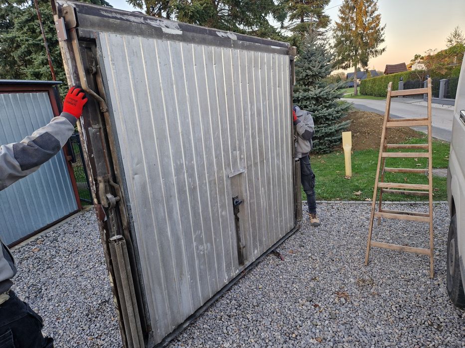 Brama uchylna, masywna, 2550x2250