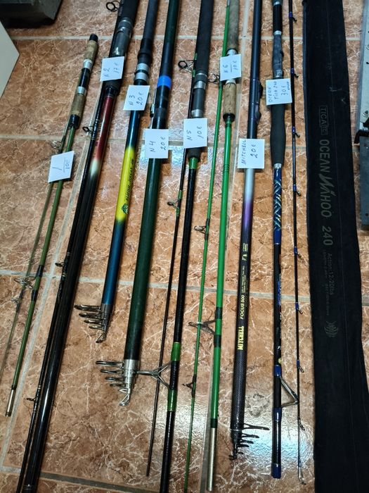 Vendo estas canas de pesca cada uma tem o seu preço