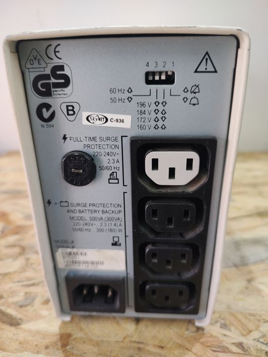 Безперебійник APC Back-UPS BX 500 I