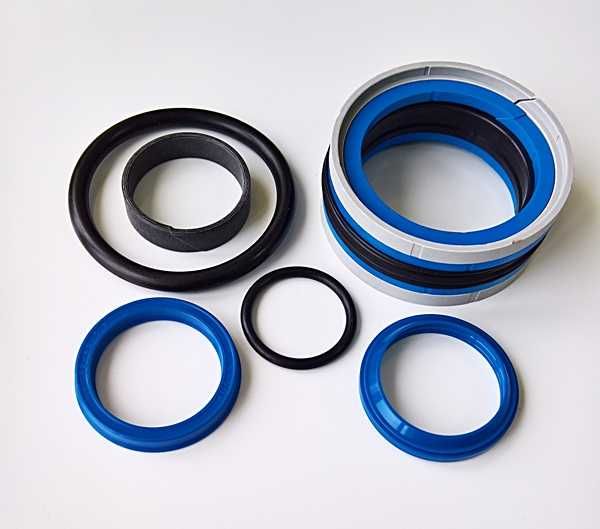 Ремкомплект гідроциліндра Львівського навантажувача