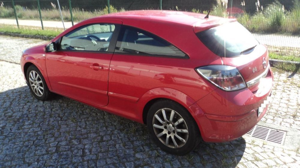 Opel Astra H GTC 1.3 CDTi 2007 - Para Peças