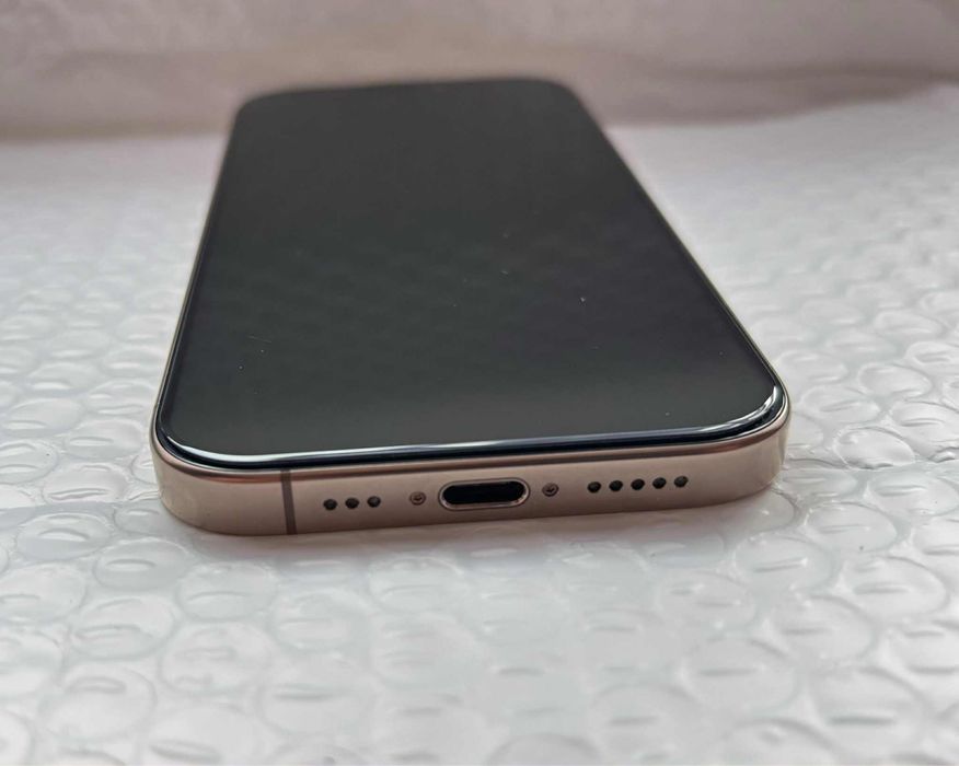 iPhone 16 pro, stan idealny, 90%