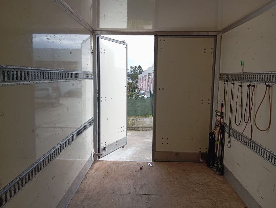 Caixa de carrocaria para camiao