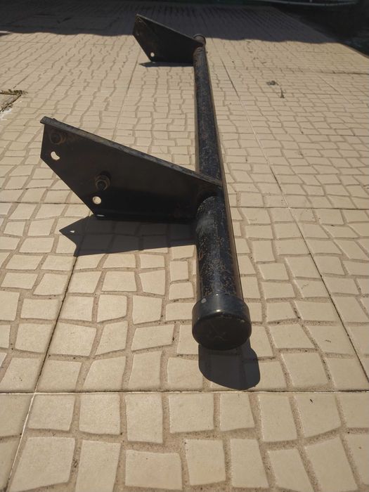 Parachoque traseiro Mitsubishi L200 Strakar.