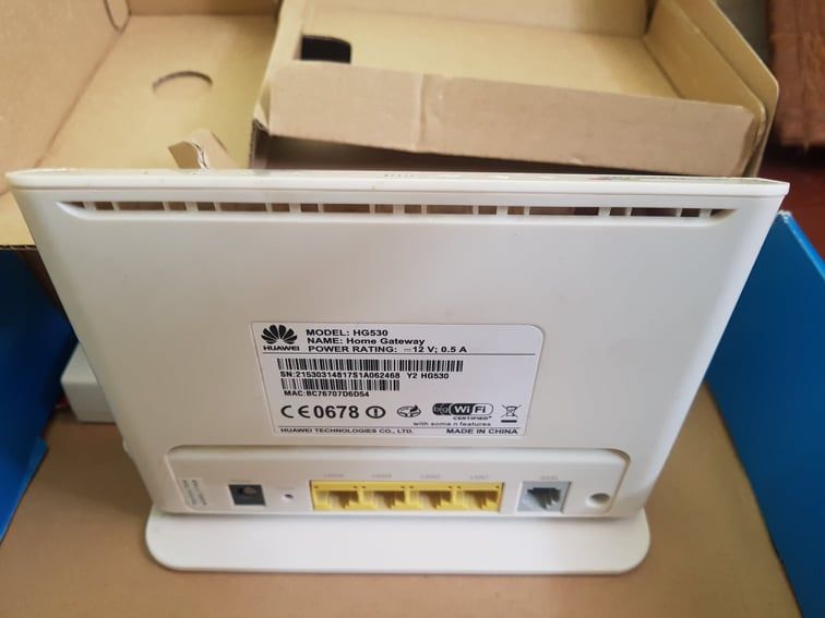 ADSL - модем HUAWEI HG530 WI - FI