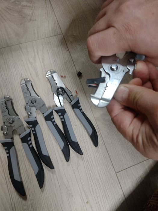 Зачистка проводов, стриппер