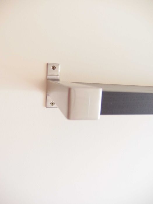 Vendo ou troco | 2 estantes de parede Ikea Bergshult Granhult