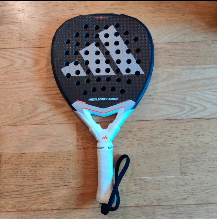 Como Nova | Adidas Metalbone Carbon 3.4 – Raquete de Padel