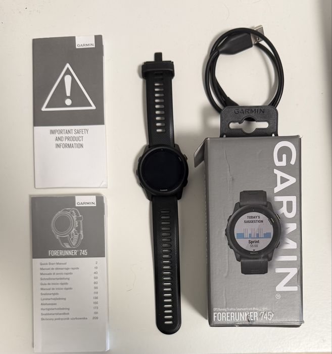 FORERUNNER 745 com GPS running/Triathlon smartwatch com Música