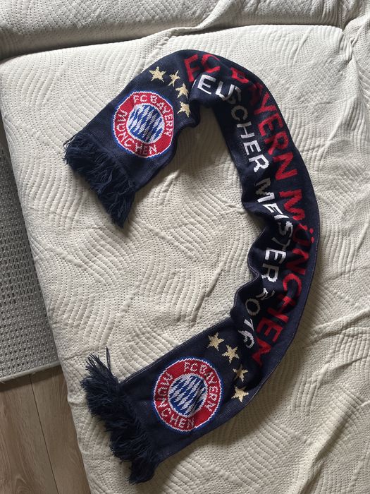 Szalik Bayern Monachium