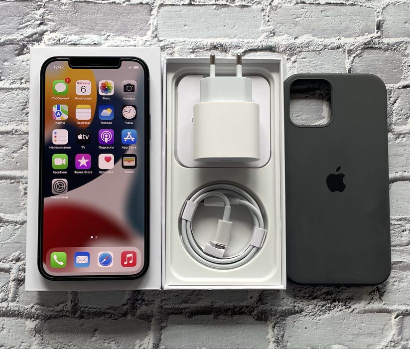 iPhone 12 Black Neverlock ios 15