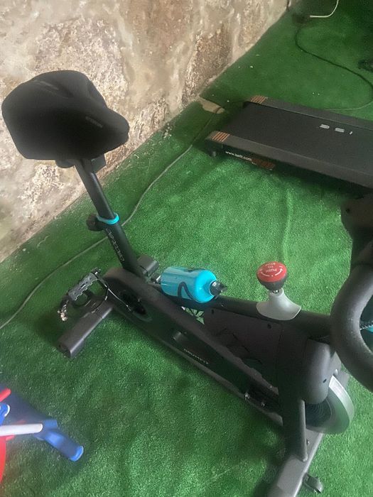 Vendo material de ginásio