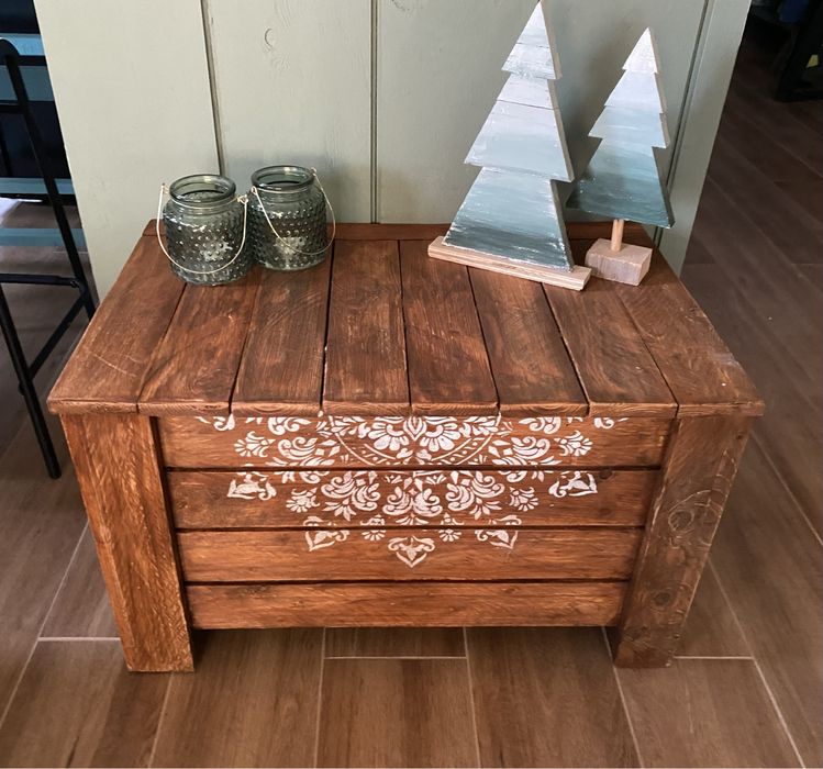 Skrzynia drewniana vintahe siedzisko ława schowek boho