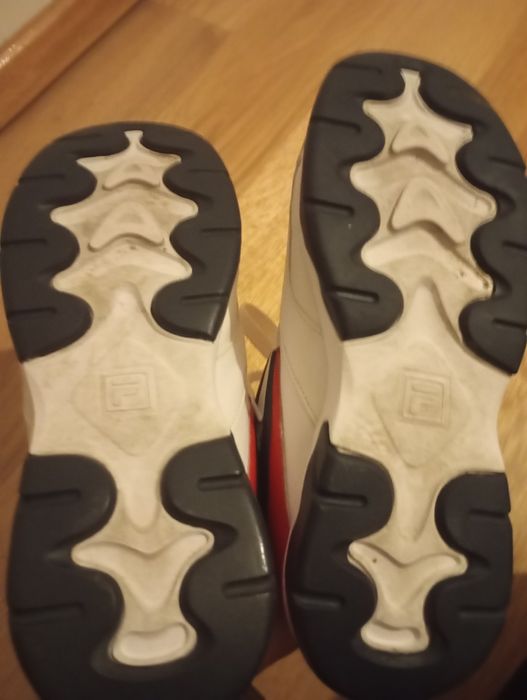 Tenis da marca FILA
