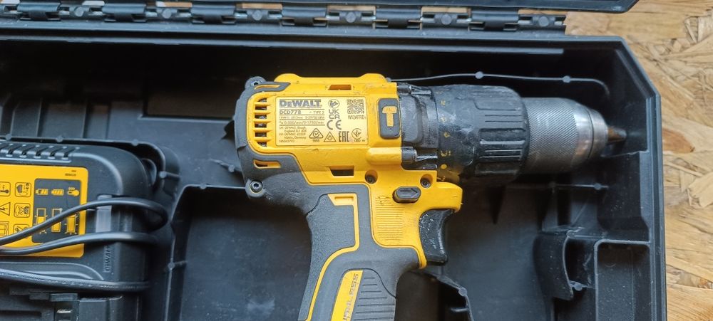Wkrętarka DeWalt dcd 778m1