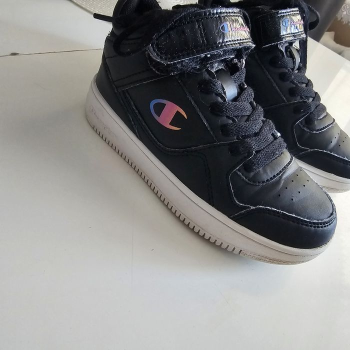 Sprzedam buty dla dziewczynki 29.5