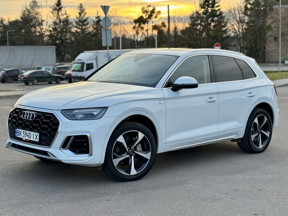 Audi Q5 2023 Рік

Свіжопригнане авто
Повністю обслужене
Хороша комплектація:
-2х sline
-перфоровані комфортні сидіння 
-full led фари з функцією автодального
-асистент утримування в полосі
-асистент активного круїз-контролю(дістронік)
-асистент мертвих зон
-датчик світла, датчик доща
-підігрів + вентиляція передніх сидінь
-підігрів керма + електропривід
-3-х зонний клімат-контроль
-безключовий доступ
-панорамний дах
-пам?ять сидінь + електрорегулювання
-преміум музика Bang Olufsen
-пактроніки по кругу + камера 360
-асистент екстренного гальмування
-віртуальний щиток приборів
-диски р20
-Sline решітка з підсвіткою емблеми
І багато іншого