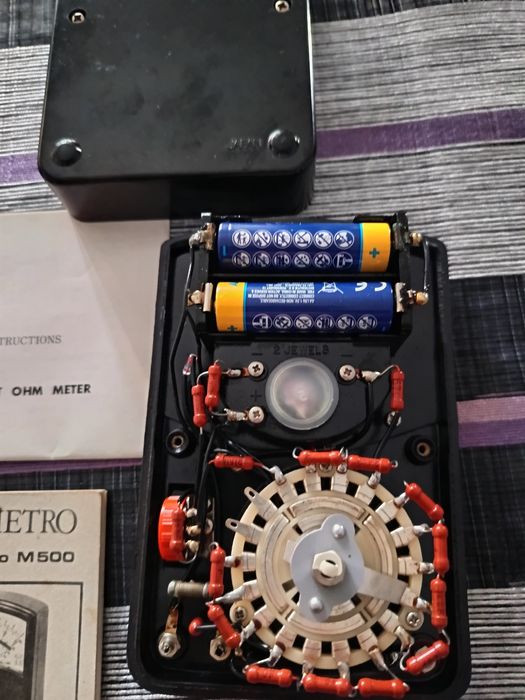 Multímetro Analógico – Modelo M500