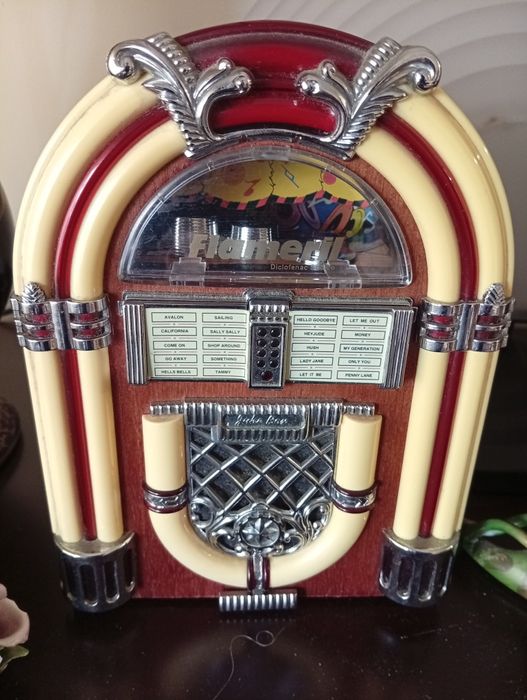 Mini Jukebox anos 50
