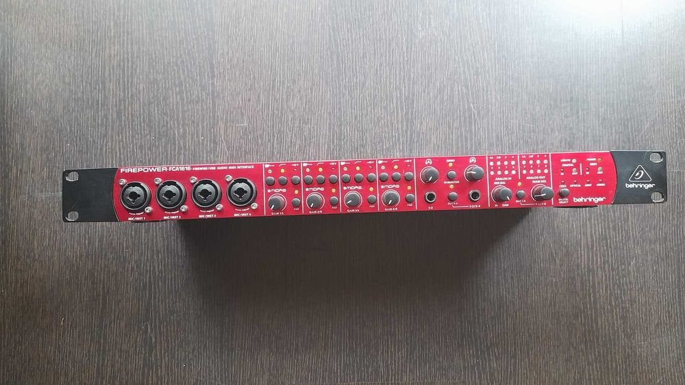 Behringer Firepower FCA1616 - Placa de Som64751313283715124