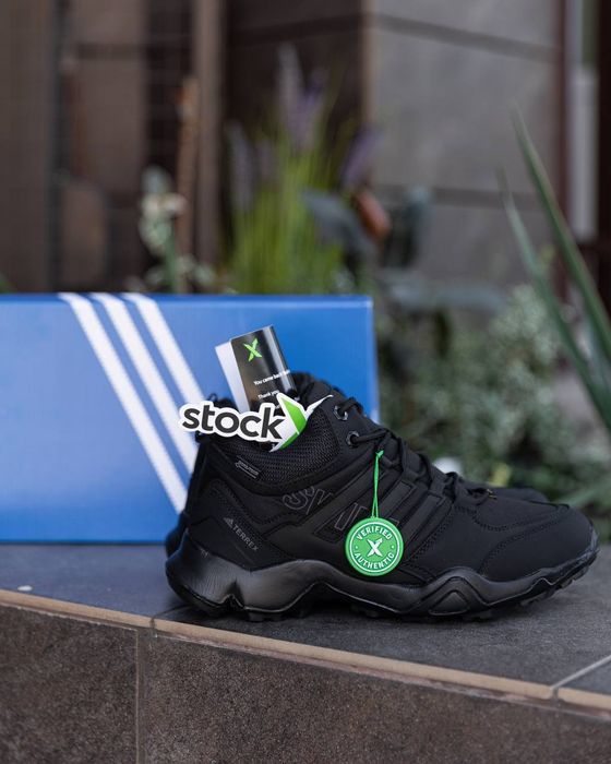 Кросівки чоловічі Adidas Terrex Swift R2 Mid Gore-Tex