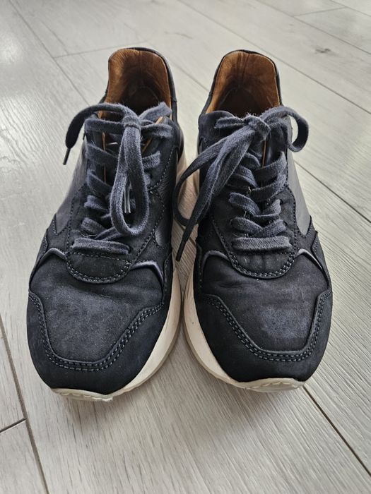 Skórzane sneakersy Cinque 38