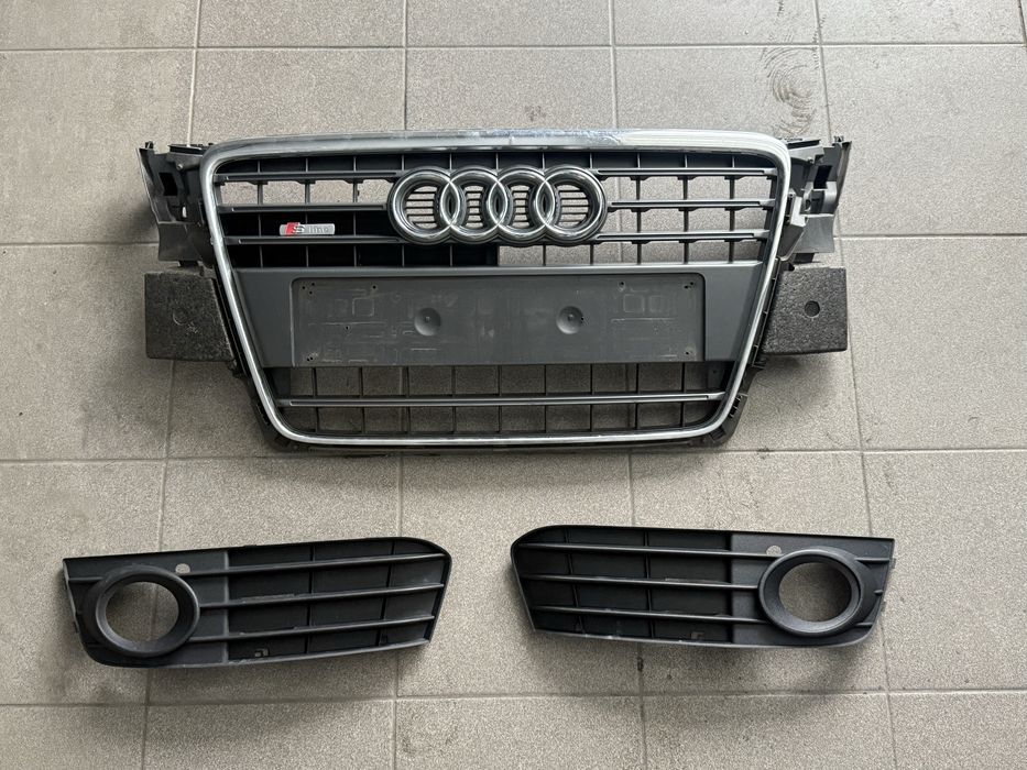 Orginalny Grill Audi a4 b8