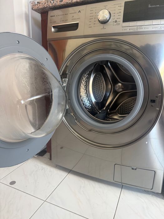Máquina de lavar roupa inox Teka