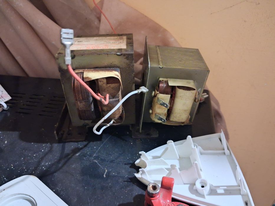 Трансформатор мікроволновки