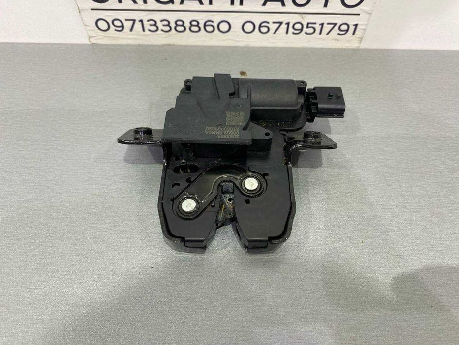 Замок ляды Nissan rogue T33 Ниссан рог Т33 2021 2022 2023