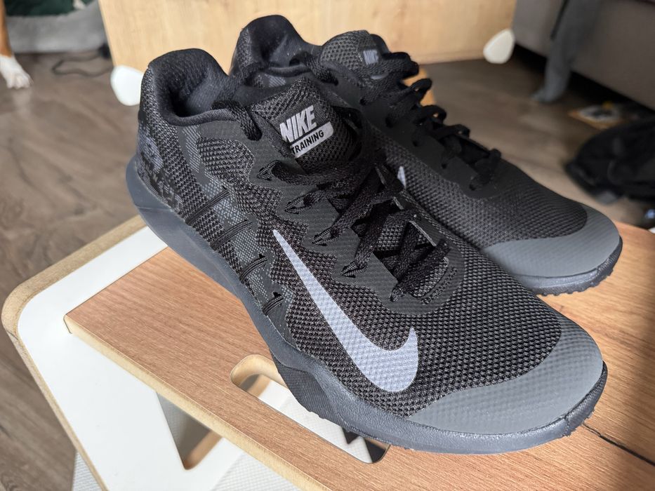 NIKE Retaliation TR 2  44,5