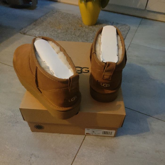 Nowe śniegowce brązowe UGG