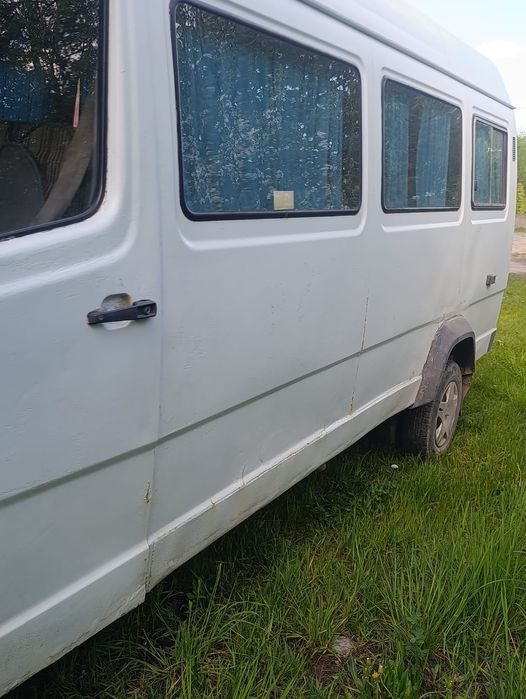 Продам Mersedes-Benz 410 пас на Спарці !!!