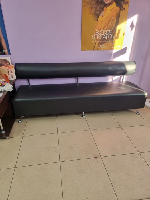 Продам Перукарню