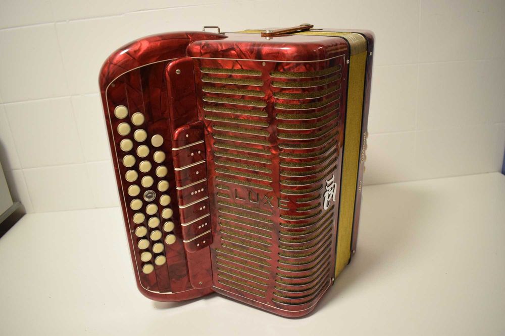 Concertina Tell  4 Voz La Re