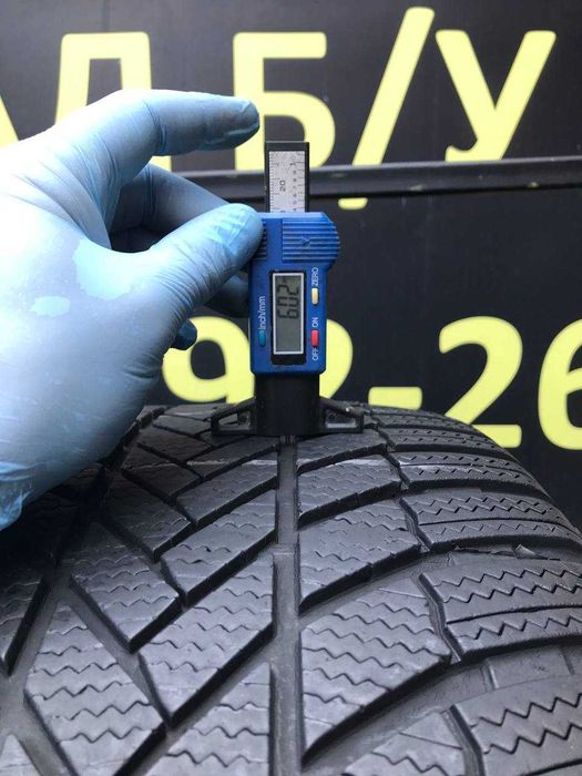 (8938) Зимові шини б/у 285/45 R20 Bridgestone Blizzak LM005