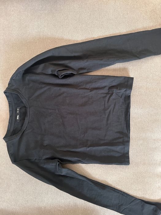 czarny longsleeve basic