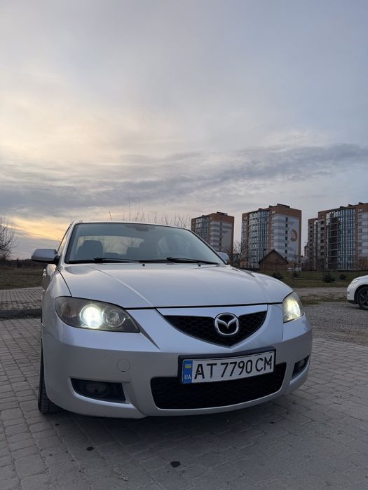 Автомобіль  Mazda 3 2008 рік