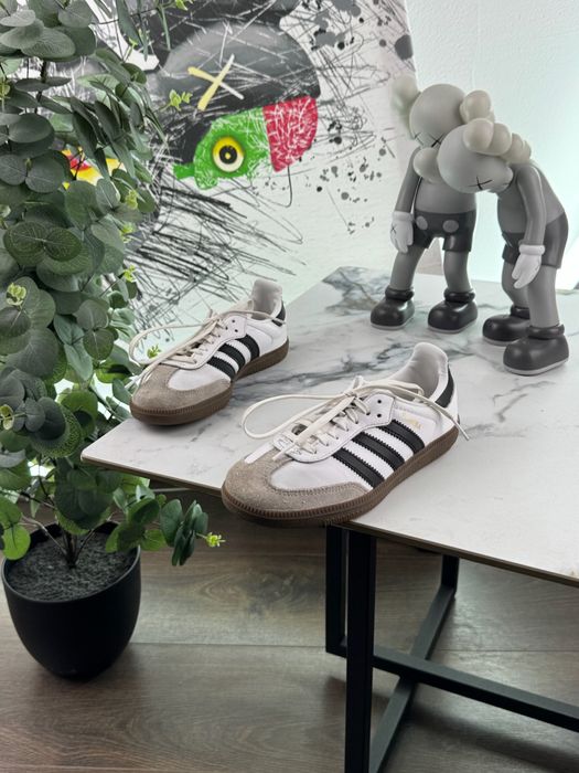 Дитячі кросівки Adidas Samba 33 розмір Е12705