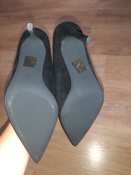 Szpilki czarne 40