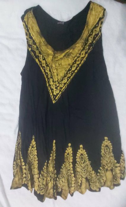 Blusas senhora seminovas