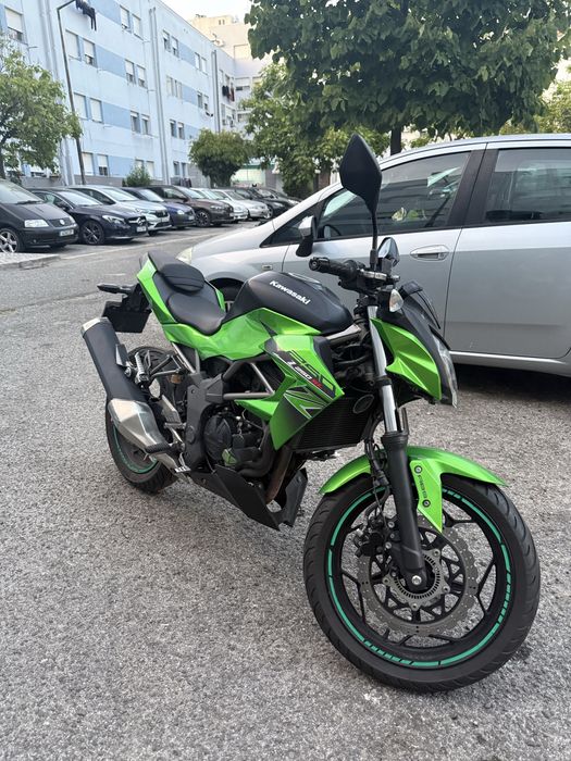 Kawasaki 250.