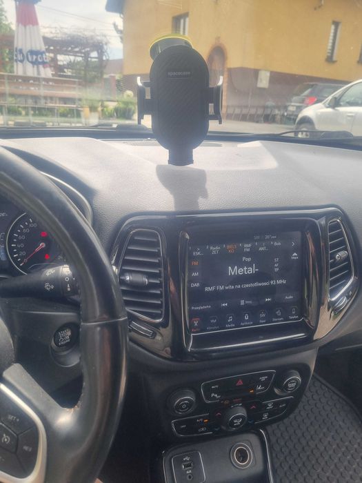 Samochód osobowy jeep compass